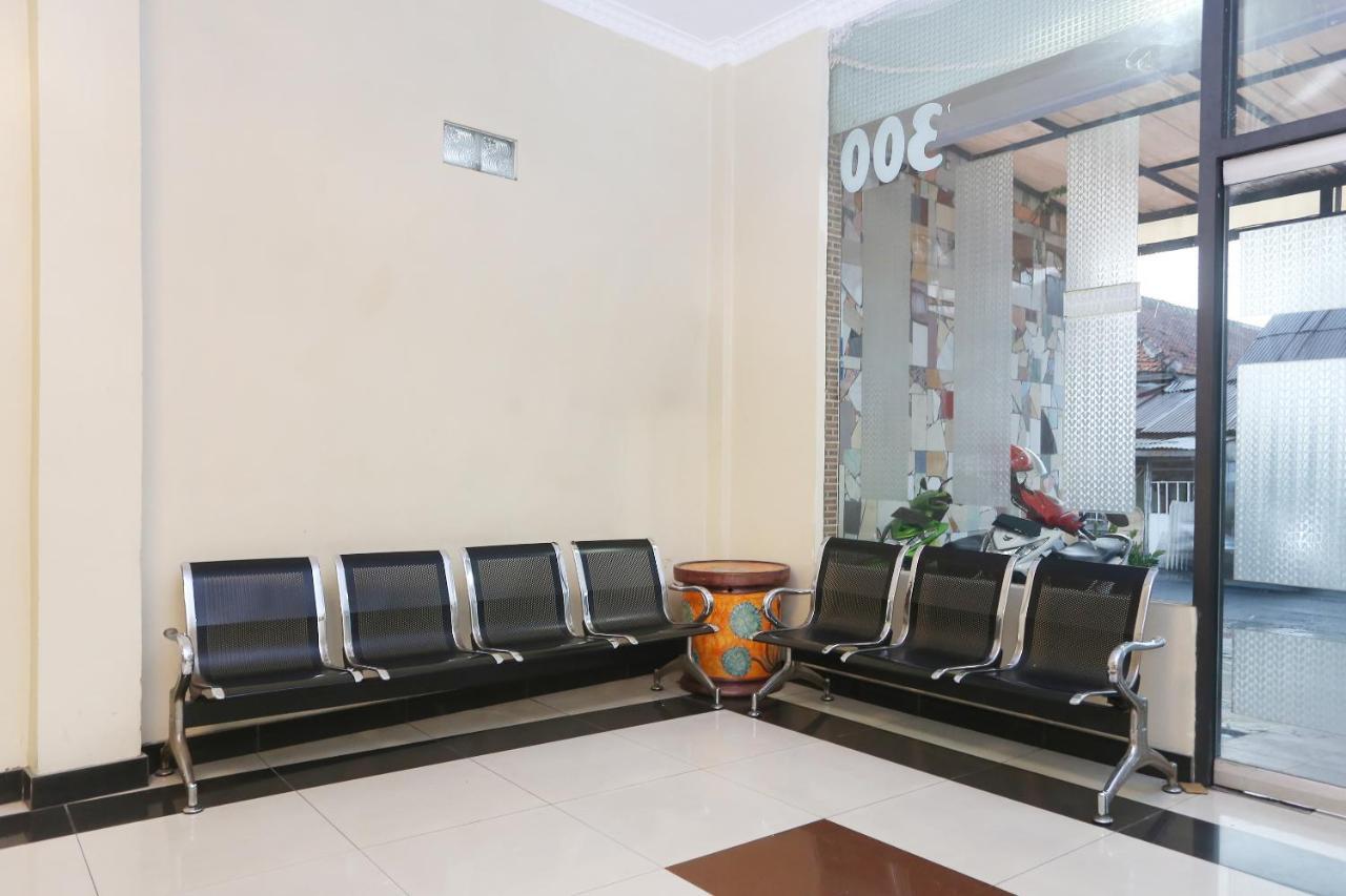 Spot On 2358 Aster Homestay Melati Exterior photo