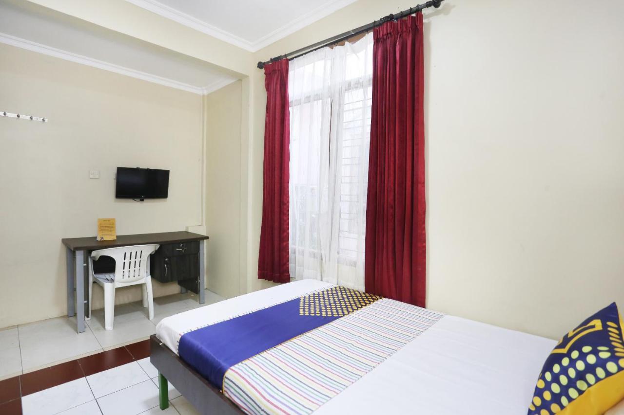Spot On 2358 Aster Homestay Melati Exterior photo